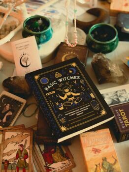 Basic Witch купить книгу